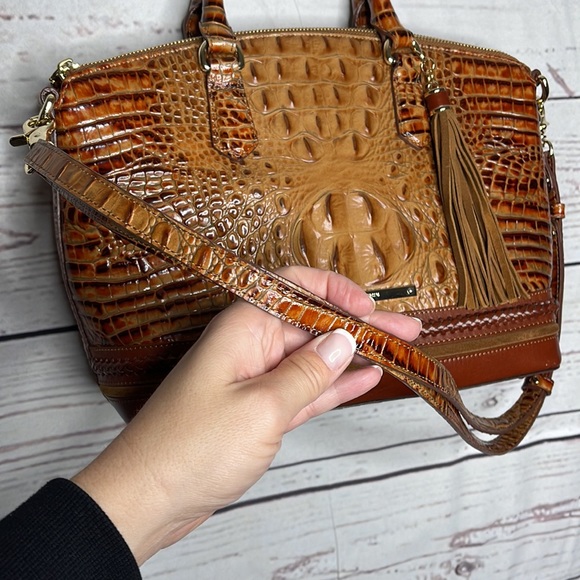Auth Brahmin Medium Duxbury Satchel Bag in Whipstitching Toasted Almond Dalton! - Picture 5 of 10
